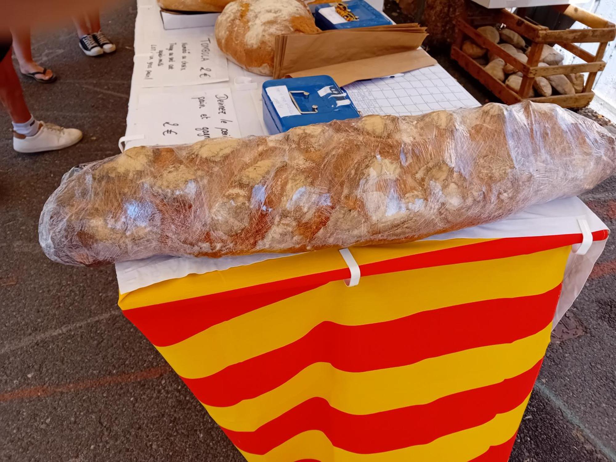 Clos A Malypense Chez Mr Montamat Galan Bagian luar foto